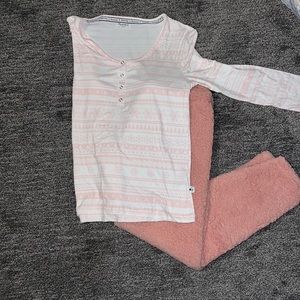 BearPaw Sleepwear Set